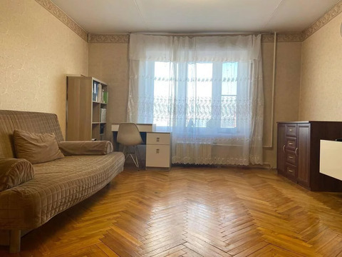 3-комн квартира ул. Реутовская,  д. 2