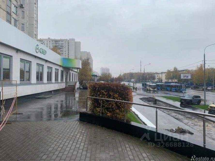 Аренда торгового помещения Старокачаловская улица,  д. 1 к1