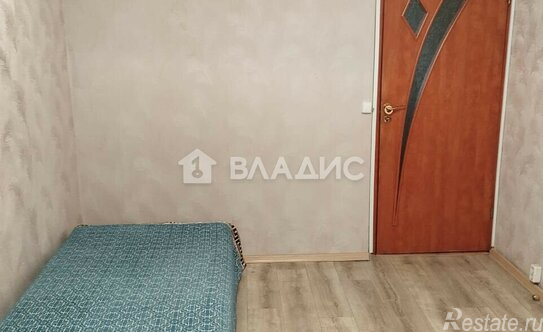 Продажа 3-комн квартиры на вторичном рынке Бухарестская ул