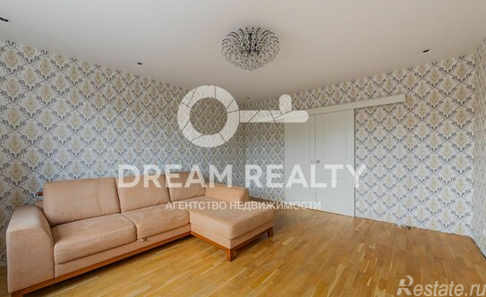 Продажа 3-комн квартиры на вторичном рынке Партизанская улица,  д. 40