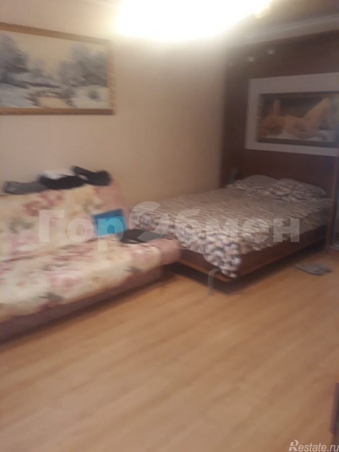 Продажа 1-комн квартиры на вторичном рынке Есенинский бульвар, 1/26к2