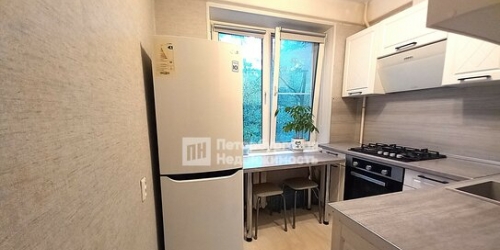 2-комн квартира Космонавтов пр-кт,  д. 74