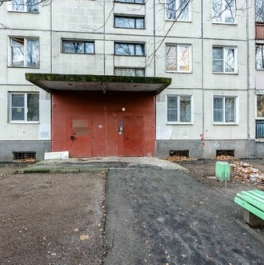 Продажа 3-комн квартиры на вторичном рынке улица Шотмана,  д. 9 к1