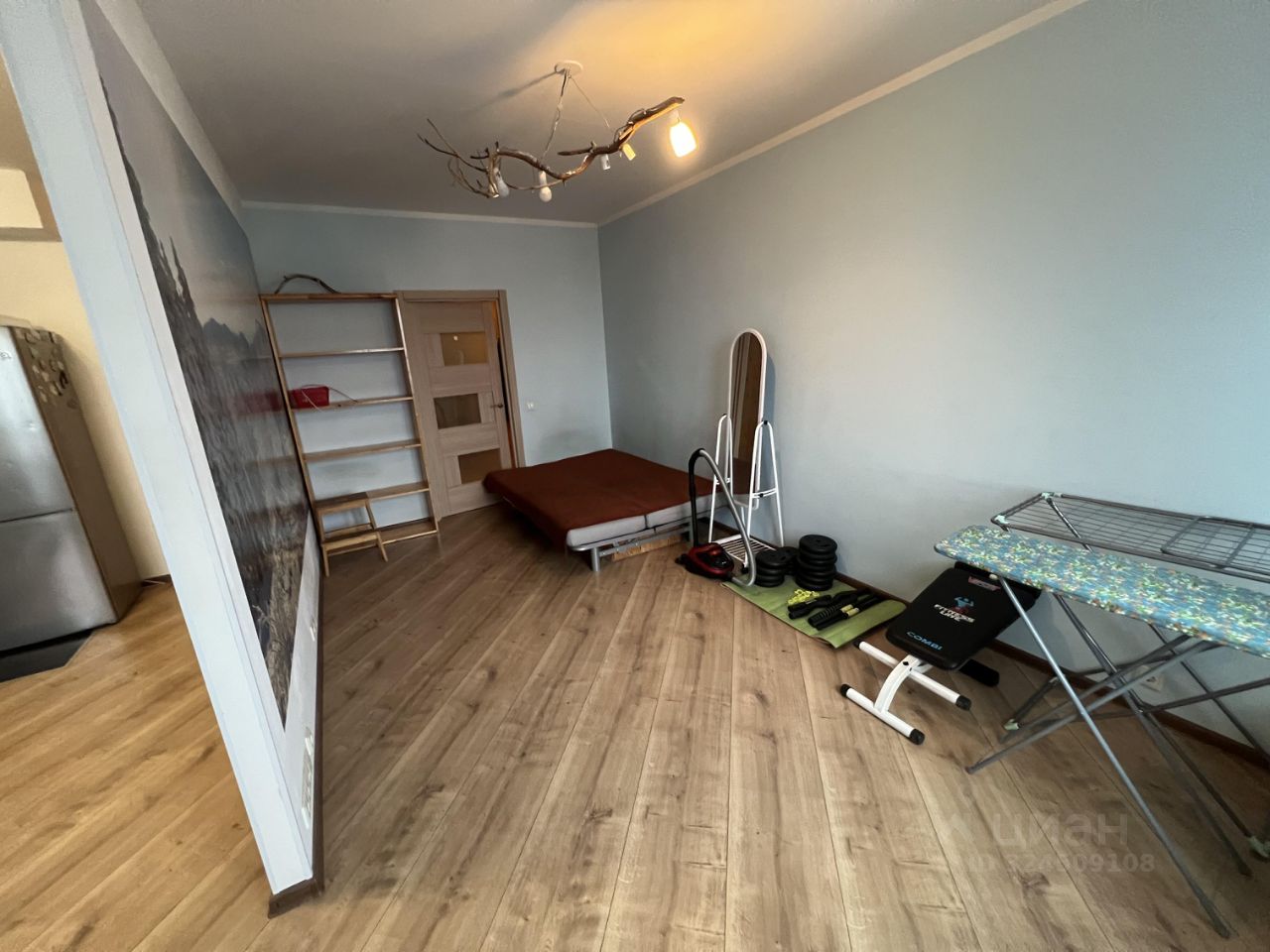 Аренда 2-комн квартиры на вторичном рынке Мурино, площадь Привокзальная, 3к4