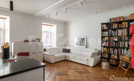 Продажа 3-комн квартиры на вторичном рынке Брюсов переулок,  д. 7