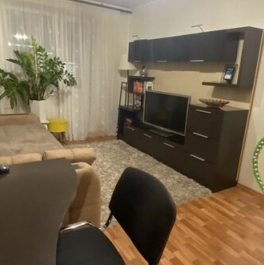 Продажа 1-комн квартиры на вторичном рынке Тельмановское городское поселение, Онежская улица,  д. 7