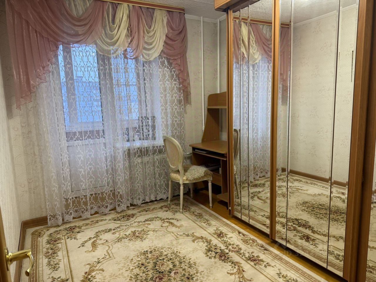 Продажа 3-комн квартиры на вторичном рынке Коломна, Окский проспект, 4