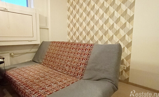 Продажа 1-комн квартиры на вторичном рынке Юнтоловский проспект,  д. 47 к5