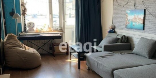 3-комн квартира Карташихина улица,  д. 19