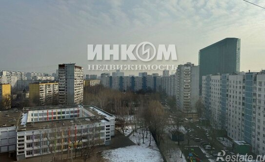 Продажа 3-комн квартиры на вторичном рынке улица Хачатуряна,  д. 16
