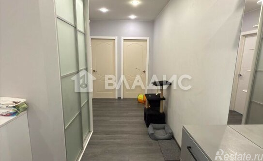 Продажа 3-комн квартиры на вторичном рынке улица Гончарова,  д. 15