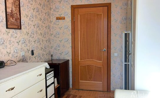 Продажа 3-комн квартиры на вторичном рынке Искровский пр-кт,  д. 4 к3