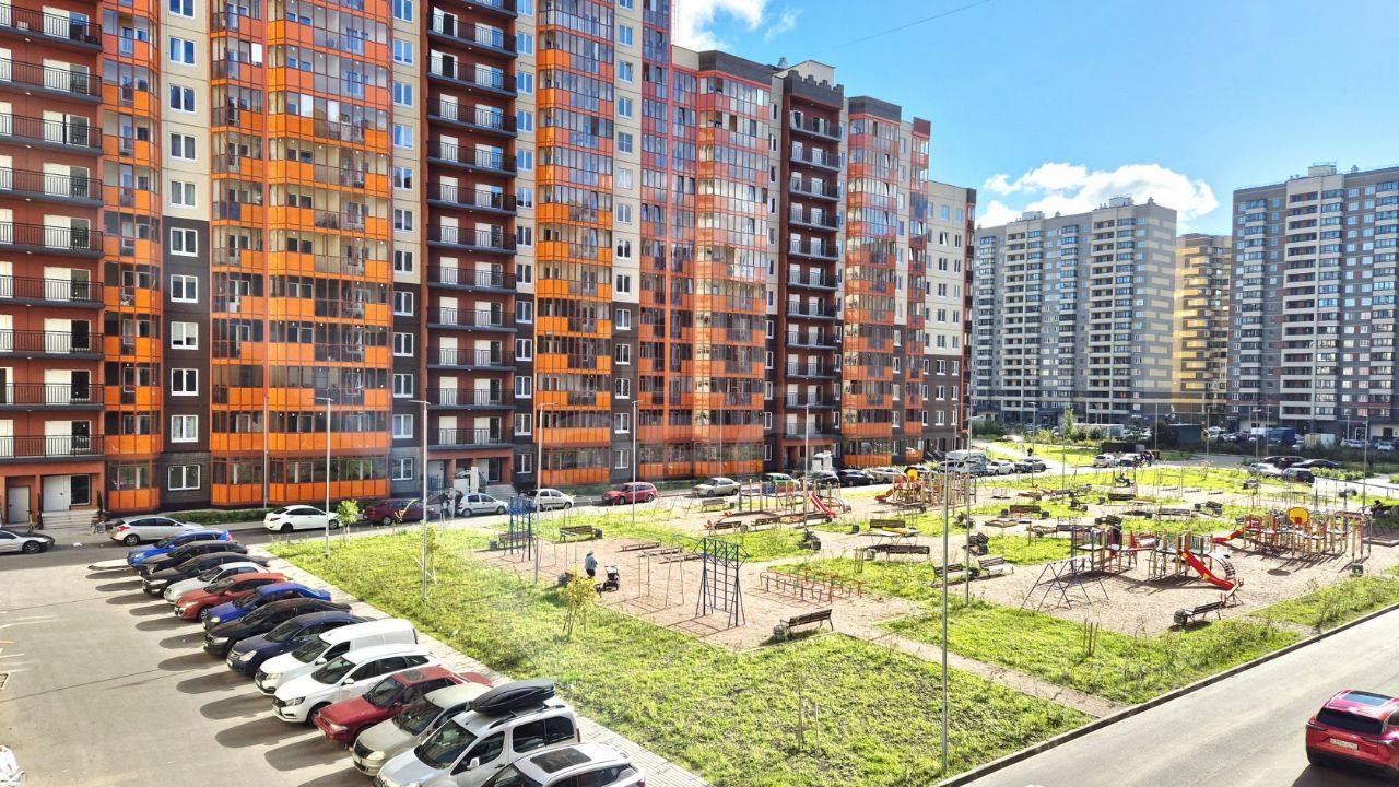 Продажа 1-комн квартиры на вторичном рынке Мурино, улица Шоссе в Лаврики, 78к3