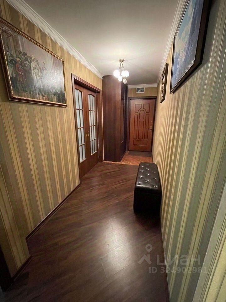 Продажа 3-комн квартиры на вторичном рынке пос. Развилка, 45