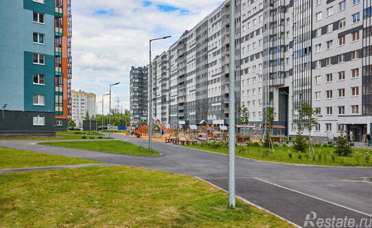 Продажа 1-комн квартиры на вторичном рынке Пахомовская улица,  д. 12 к2