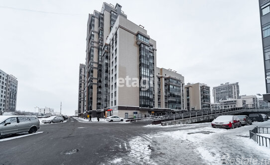 Продажа 1-комн квартиры на вторичном рынке улица Адмирала Черокова,  д. 18 к2