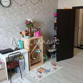 Продажа 3-комн квартиры на вторичном рынке улица Менжинского,  д. 5