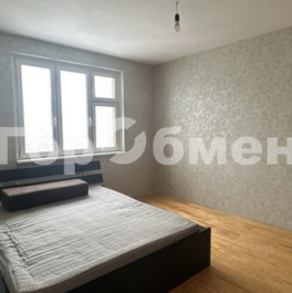 Продажа 3-комн квартиры на вторичном рынке Маршала Савицкого ул,  д. 6 к3