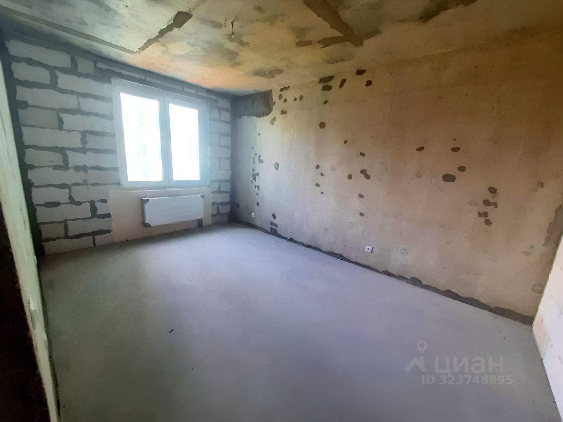 Продажа 2-комн квартиры на вторичном рынке пос. Парголово, Заречная улица, 17