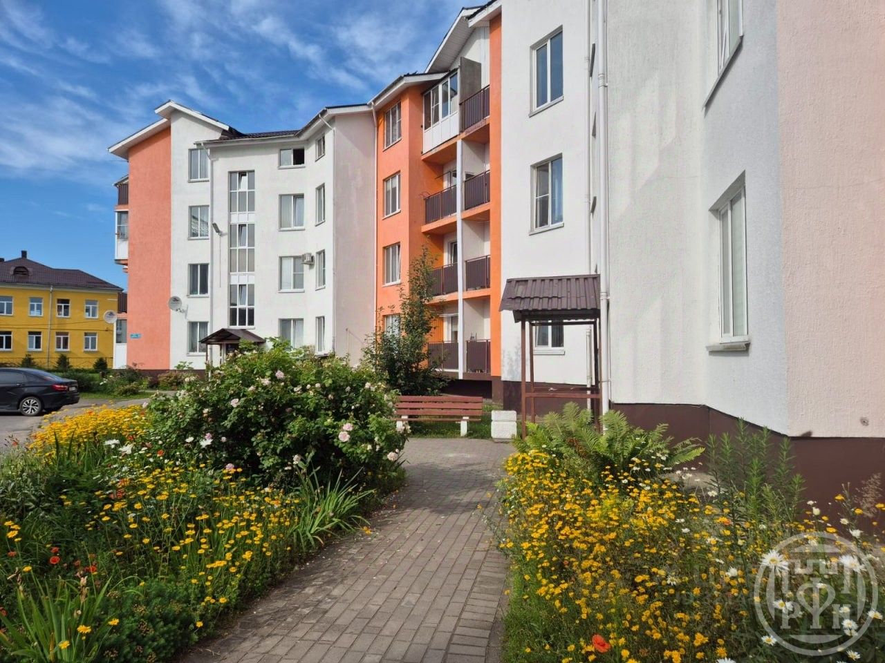 Продажа 2-комн квартиры на вторичном рынке Дубровка пгт, улица Советская, 21