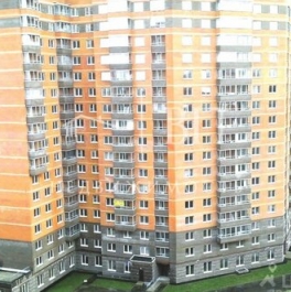 Продажа 1-комн квартиры на вторичном рынке Садовая ул,  д. 6