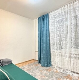 Аренда 2-комн квартиры на вторичном рынке ул Изумрудная,  д. 24,  к. 2