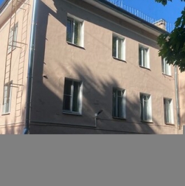 Продажа 2-комн квартиры на вторичном рынке улица Стасовой,  д. 2