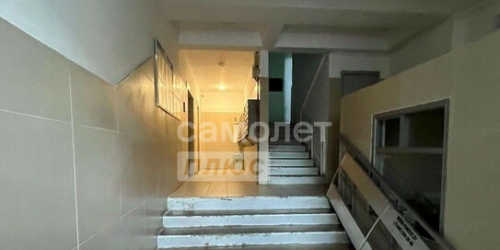 3-комн квартира улица Академика Капицы,  д. 20