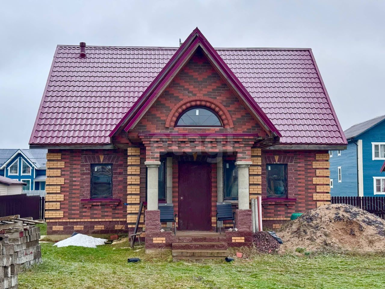 Продажа дома Ульяновка кп, Ульяновка пгт, проезд Полковника Важенина,  д. 6