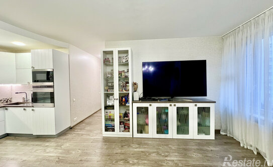 Продажа 4-комн квартиры на вторичном рынке Красногорск г, Авангардная ул,  д. 5