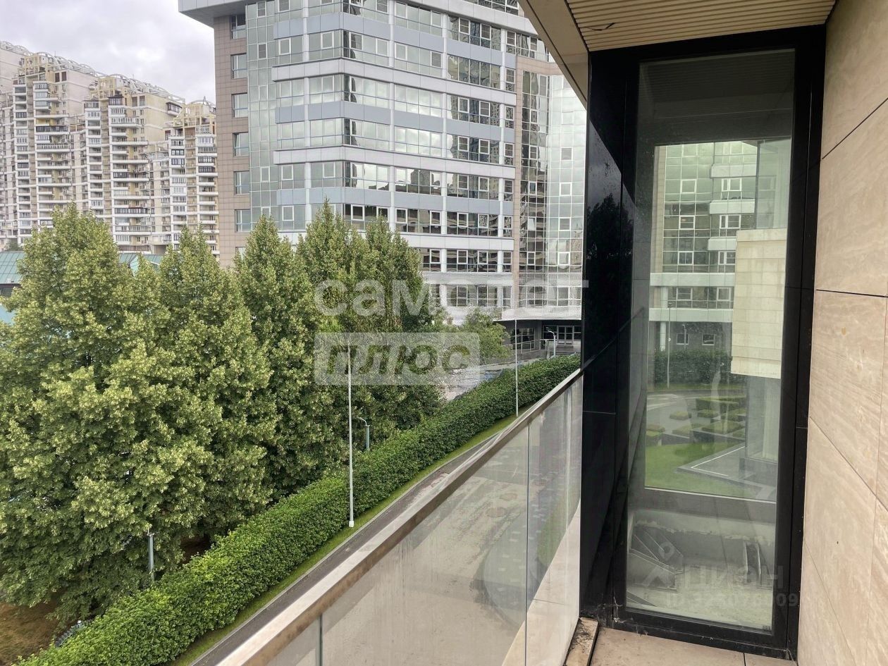 Продажа 4-комн квартиры на вторичном рынке Минская улица, 2Вк6
