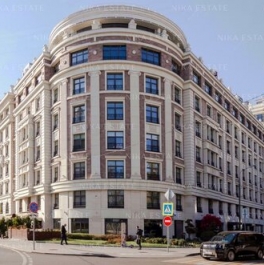 Продажа 3-комн квартиры на вторичном рынке Погодинская улица,  д. 2