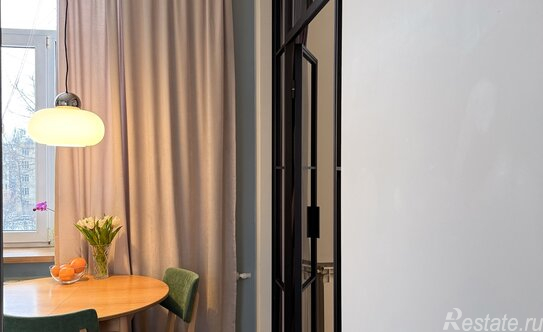 Продажа 2-комн квартиры на вторичном рынке Варшавская ул,  д. 26