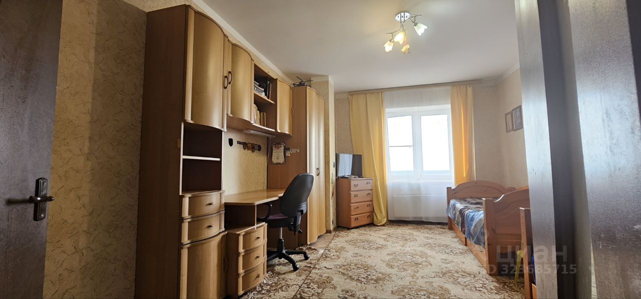 Продажа 3-комн квартиры на вторичном рынке Апрелевка, улица Островского, 34