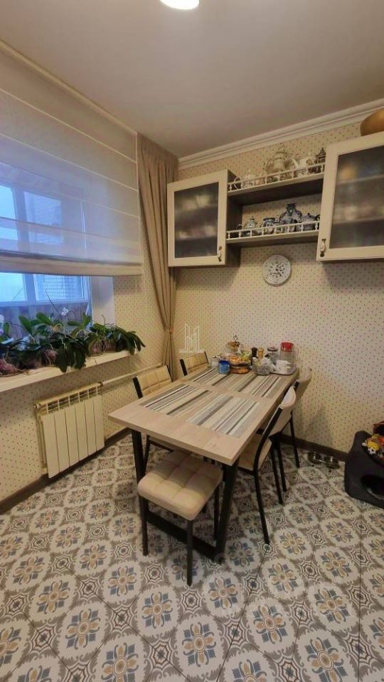 Продажа 3-комн квартиры на вторичном рынке улица Кораблестроителей, 39К1