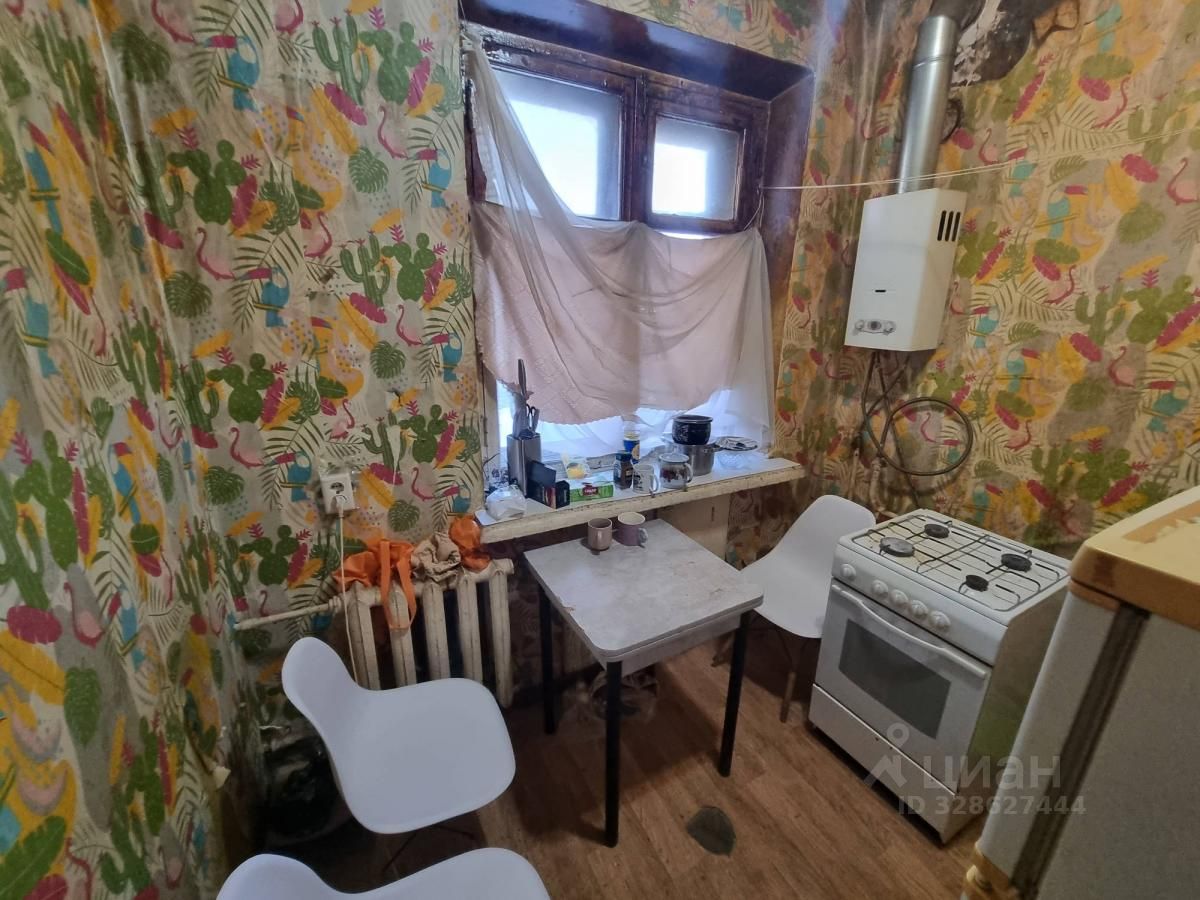 Продажа 2-комн квартиры на вторичном рынке Подольск, улица Батырева, 4/3