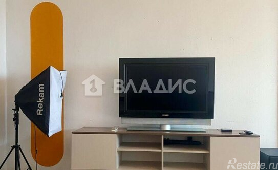 Продажа 3-комн квартиры на вторичном рынке Очаковская Б. ул,  д. 12 к3