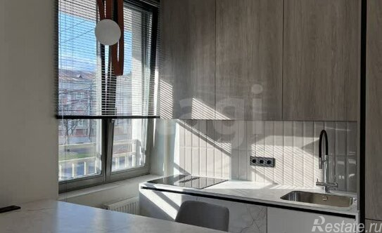 Продажа 2-комн квартиры на вторичном рынке улица Решетникова