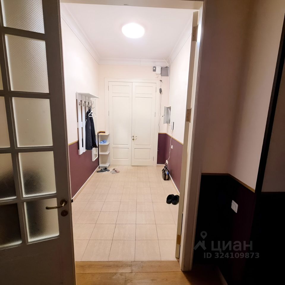 Продажа 5-комн квартиры на вторичном рынке Манежный переулок, 6