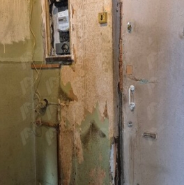 Продажа 2-комн квартиры на вторичном рынке ул Приорова,  д. 2
