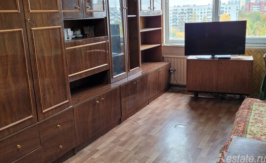 Продажа 3-комн квартиры на вторичном рынке улица Подводника Кузьмина,  д. 17