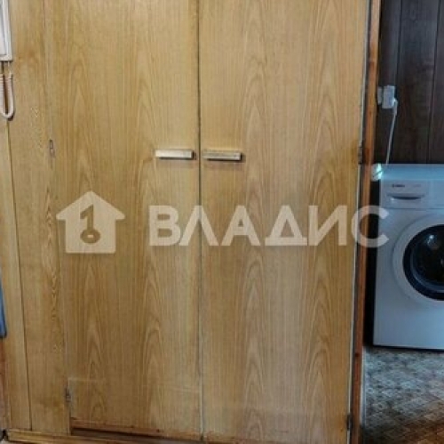 4-комн квартира Лобня г, Кольцевая ул,  д. 4