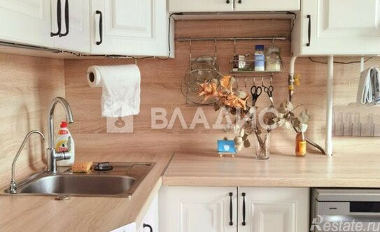 Продажа 2-комн квартиры на вторичном рынке пер Васнецова,  д. 11,  к. 1