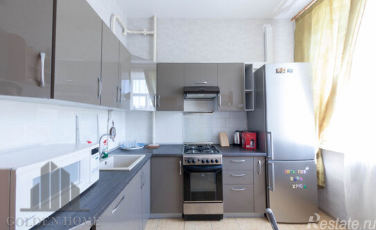 Аренда 2-комн квартиры на вторичном рынке 15-я линия,  д. 14