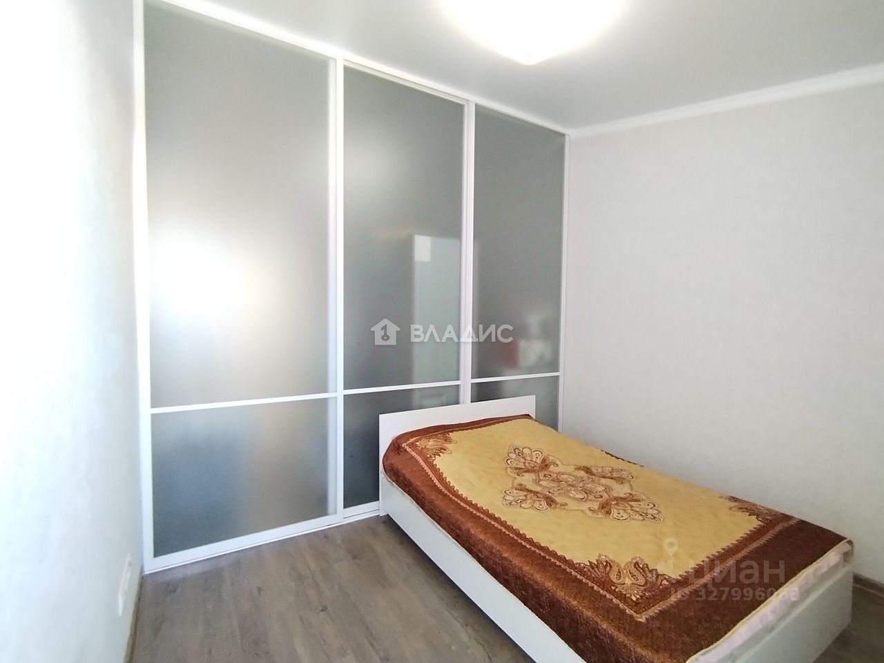 Продажа студии Томилино пгт, улица Твардовского,  д. 8