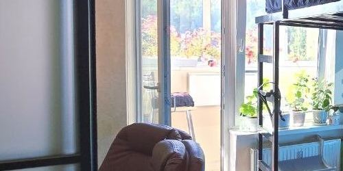 Студия Южный мкр, проспект Добровольского, 22