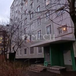 Продажа 2-комн квартиры на вторичном рынке Карельский бульвар,  д. 2 к2