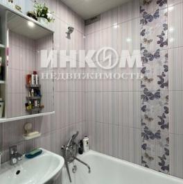 Продажа 2-комн квартиры на вторичном рынке Байкальская улица,  д. 18 к1