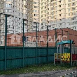 Продажа 1-комн квартиры на вторичном рынке Октябрьский пгт, 60 лет Победы ул,  д. 3