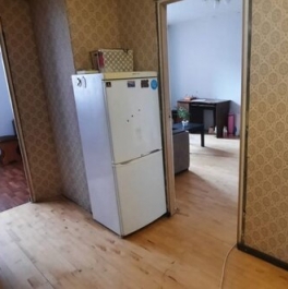 Продажа 1-комн квартиры на вторичном рынке улица Маршала Савицкого,  д. 32